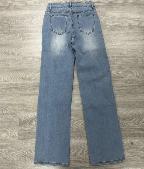 ELEGANT LIGHT DENIM JEANS