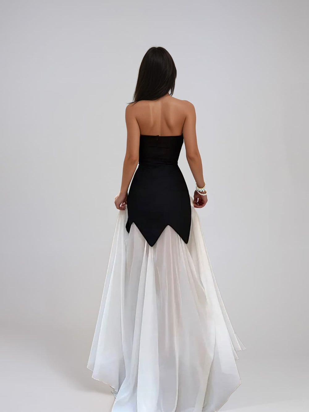 MONROE NOIR PEARL GOWN