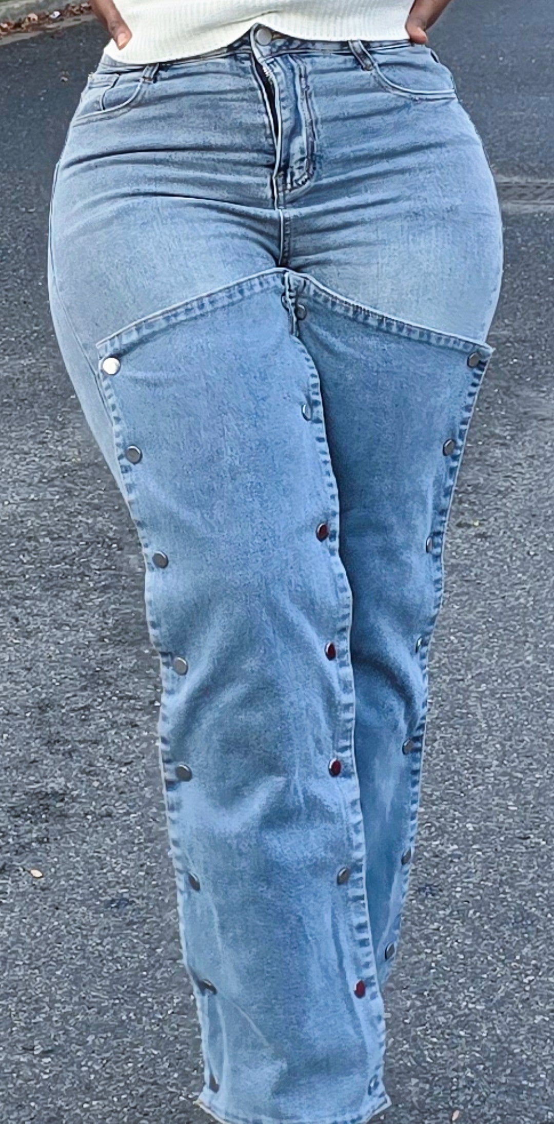 LUXURY JEAN